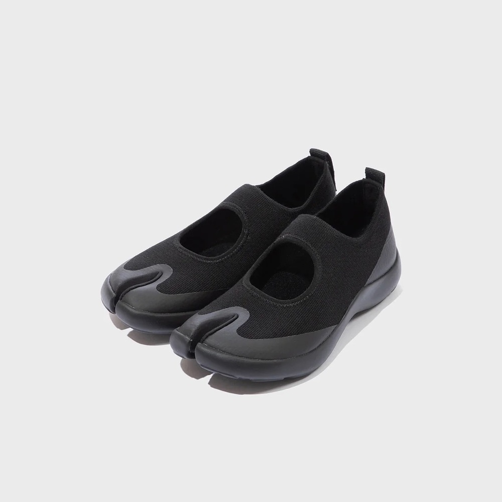 Tabi Sandal